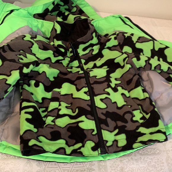 Wonder Kids 2 jackets!   3 in 1 .  Mint condition! 24M Bright! - Picture 5 of 9